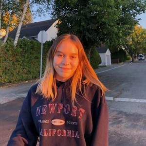 Meet your Posher, Laurence